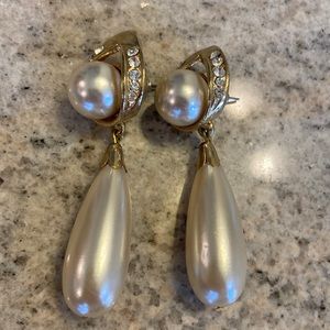 🖐 5 for $15 Faux Pearl Earrings